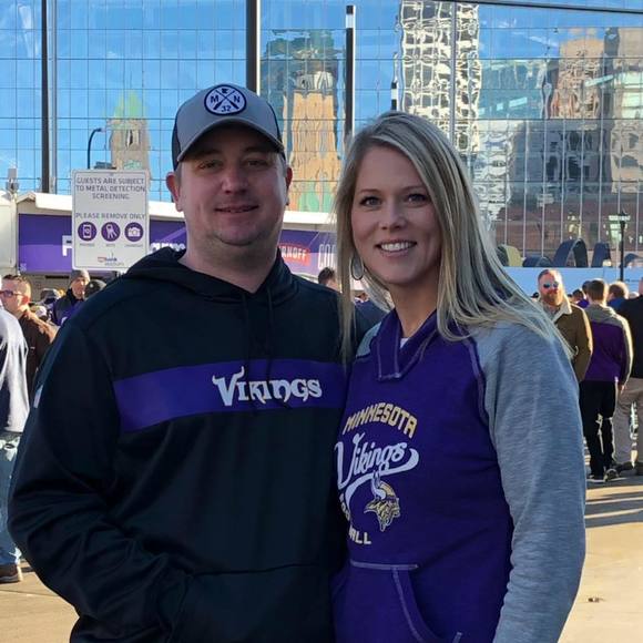 Meet your Posher, Brooke - Picture 1 of 1